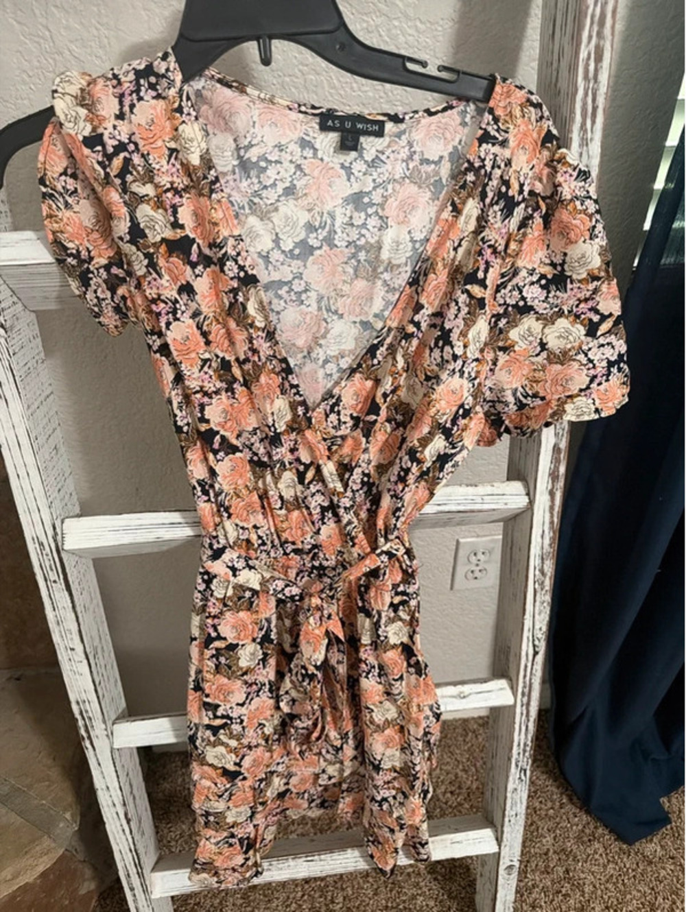 Women’s L Floral Dress